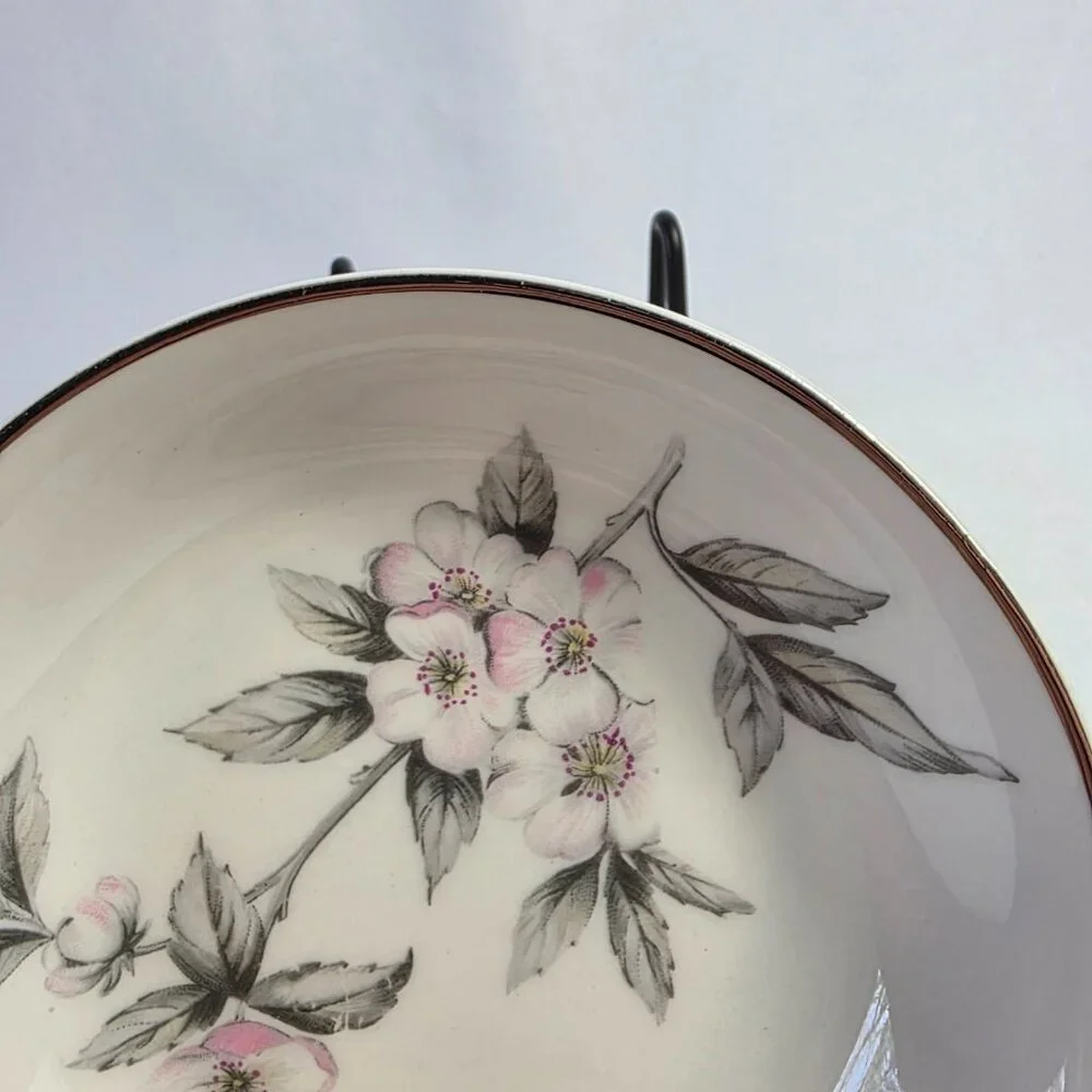 FOUR Manor House Spring Glory Fruit Bowls Pink & White Floral Gray Leaves